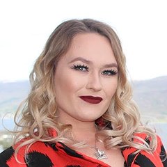 Róberta Michelle Hall