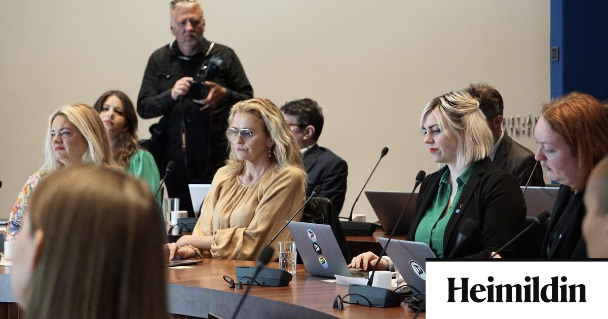Borgarfulltrúar rannsakaðir vegna leka á innherjaupplýsingum