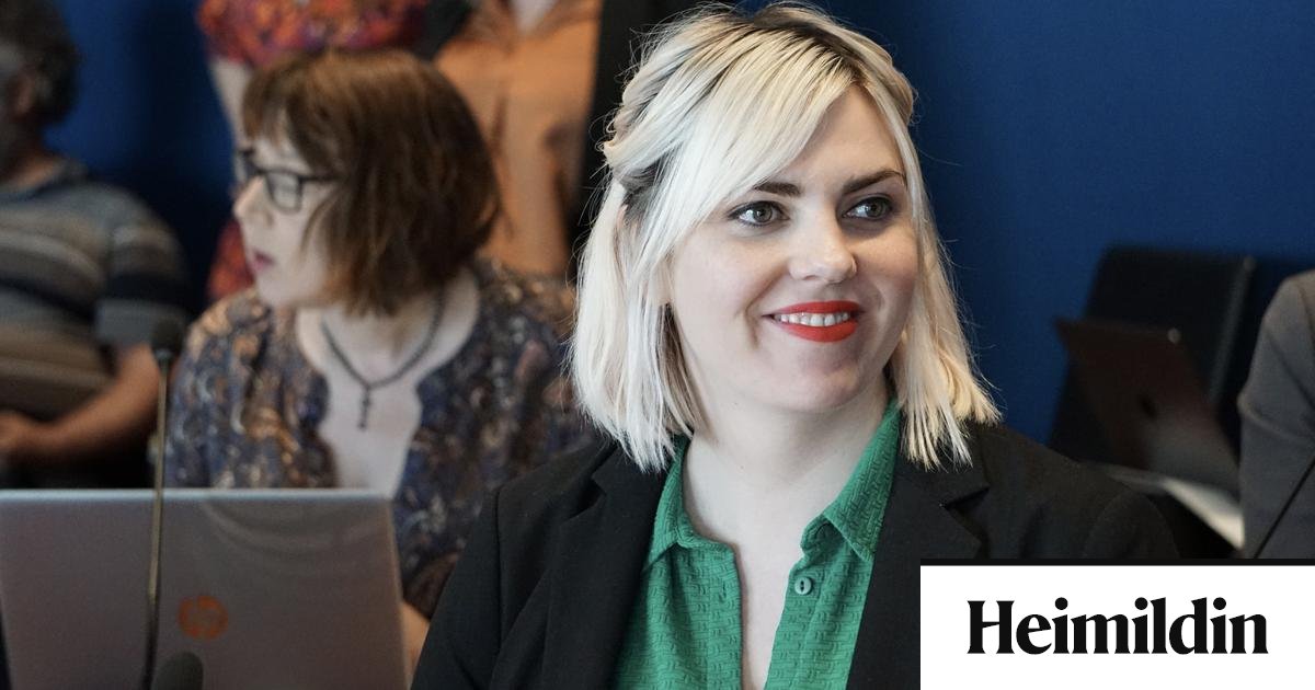 Hverfur frá formannsframboði til að forðast sundrungu