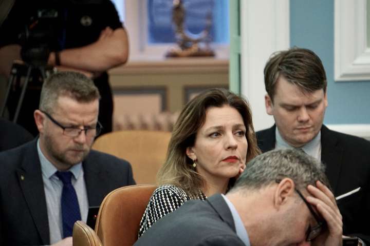 Býður sig fram til formennsku í VG