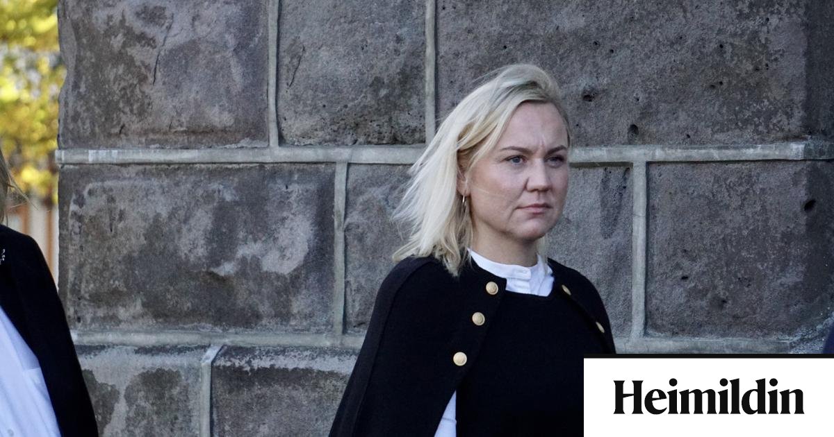 Sagan af brottfararstöð útlendinga sem fer nú fyrir þingið