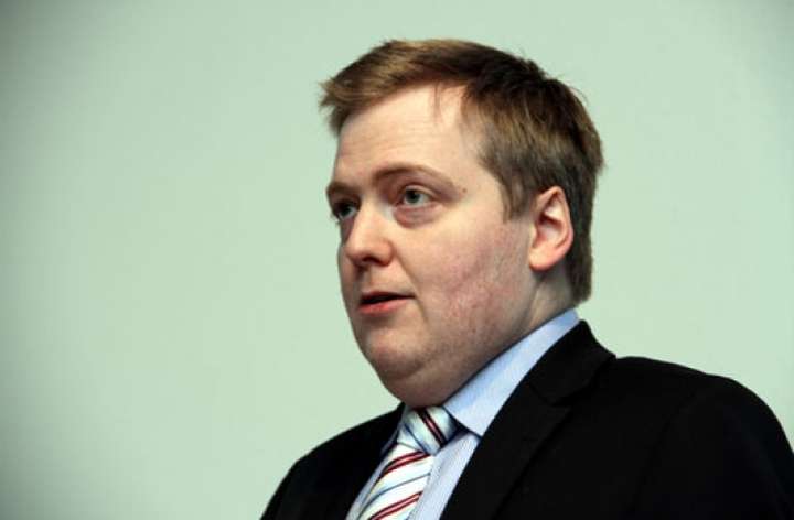 Formaður á flótta