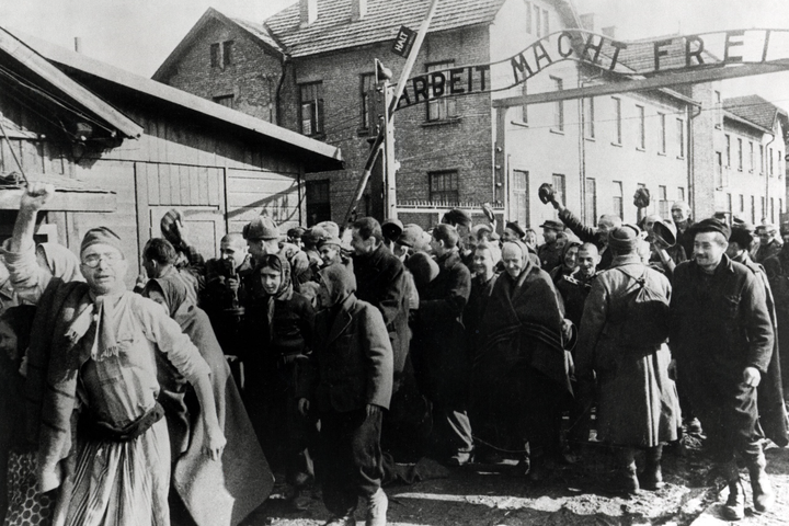 79 ár frá frelsun Auschwitz: 245 þúsund fórnarlömb helfararinnar enn á lífi