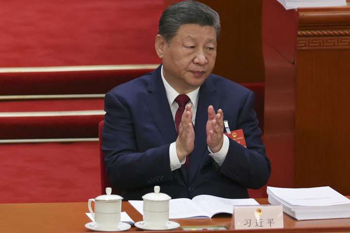 Kína tilkynnir aukna hernaðaruppbyggingu