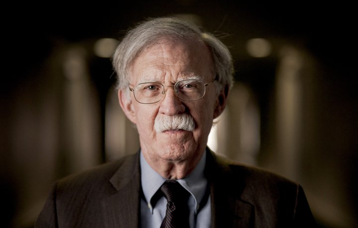 John Bolton um Ísland: Ekki láta Trump taka eftir ykkur