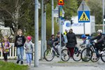 Hverjir eiga hagsmuni af óbreyttu ástandi?