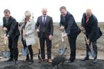 Stjórnmálamenn töluðu upp United Silicon og fögnuðu ákaft: „Við erum búin að bíða lengi“