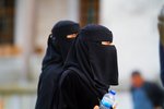 Segir súrrealískt að sjá femínista styðja kvennakúgun