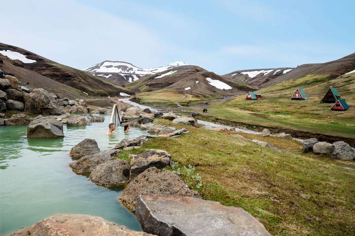 Nýja Ísland: Leikvöllur milljarðamæringa
