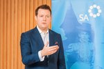 „Aukin umsvif einkageirans er eina leiðin út úr kreppunni“