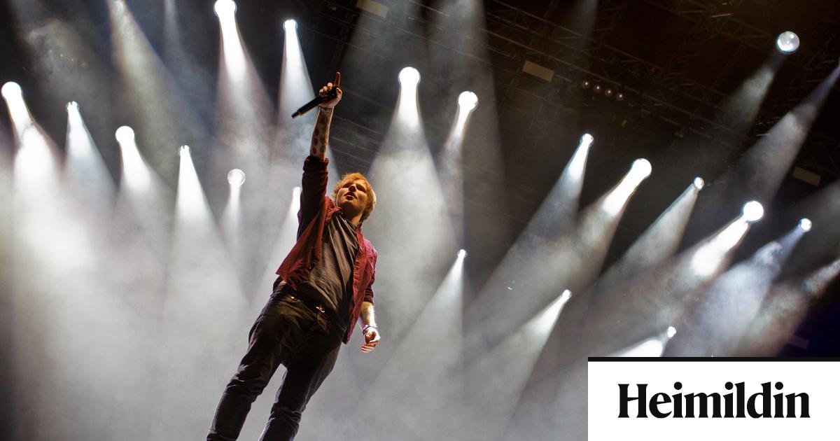 Hætta við að koma fram með Ed Sheeran