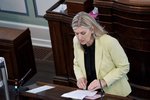 „Heimsmet í afturhaldssemi og popúlisma“