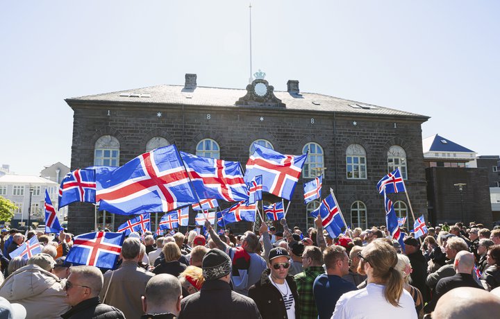 Ósammála um hvernig bregðast eigi við mótmælum gegn innflytjendum