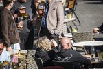 Hífuð í hitanum: 500 þúsund lítrar af áfengi á einni viku