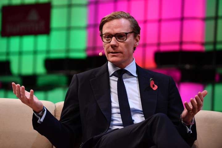 Forstjóra Cambridge Analytica lýst sem galdramanni á vefsíðu Advania