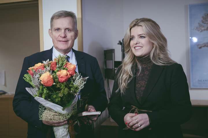 Dómsmálaráðherra í þyrlu Landhelgisgæslunnar: „Skutluðu okkur í leiðinni“