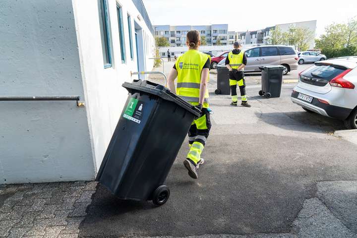 Sautján missa vinnuna hjá SORPU