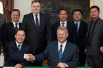 Sigmundur fagnar nýju álveri: Nú þarf að virkja
