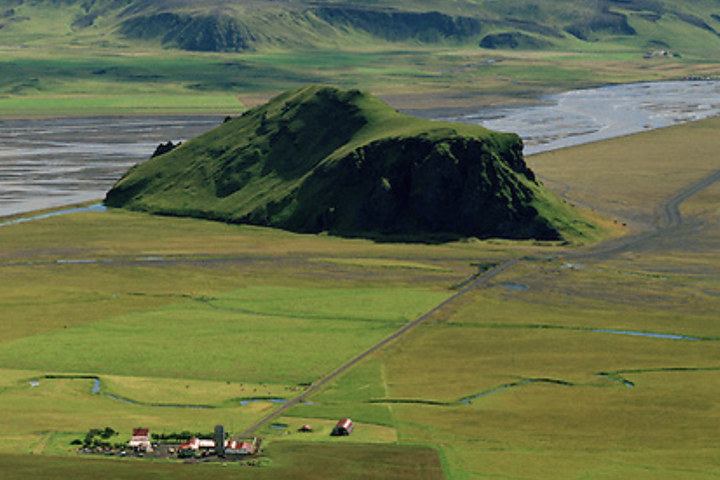 586. spurningaþraut: Nokkur lönd, borgir, eitt lítið fjall