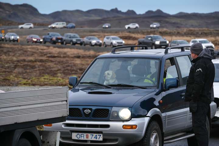 Tíu manns þarf til að tæma hvert heimili í Grindavík á átta klukkustundum