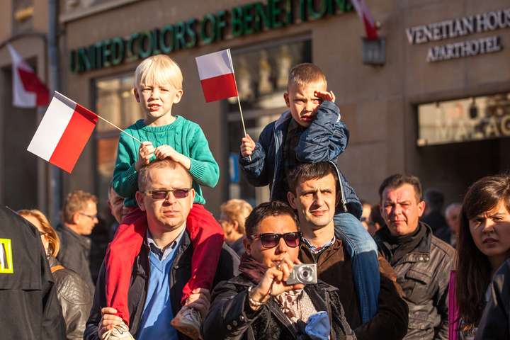 Pólska sem opinbert mál á Íslandi