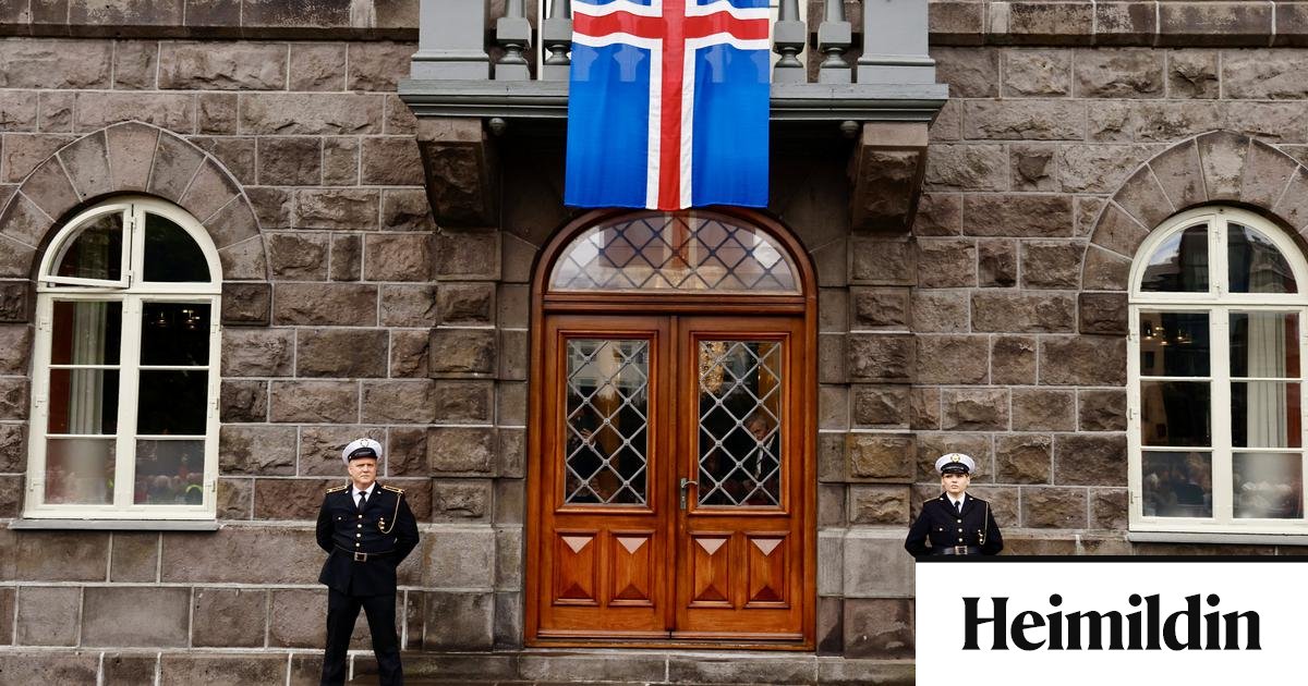 Viðreisn bætir við sig en Samfylkingin lækkar - Heimildin