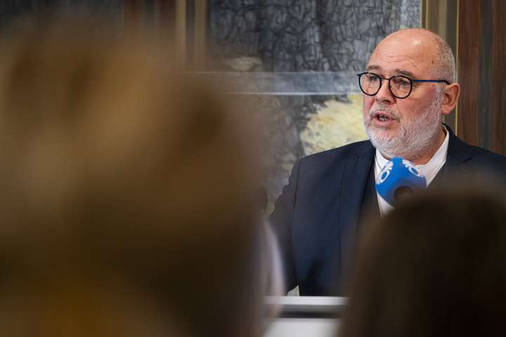 Hluti auglýsingatekna RÚV renni til annarra miðla