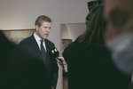 Ný ríkisstjórn boðar einkaframkvæmdir, orkuskipti og bankasölu, en kvótakerfið og stjórnarskráin fara í nefnd