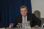 Sigmundur segir konur forðast stjórnmál vegna erfiðrar umræðu