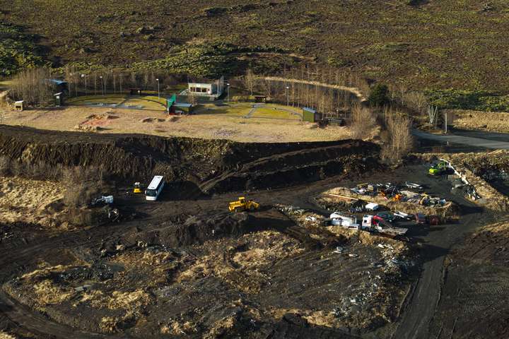 Urðuðu úrgang ólöglega á íþróttasvæði