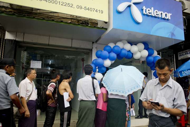 Húsleit hjá Telenor vegna gruns um mannréttindabrot í Mjanmar