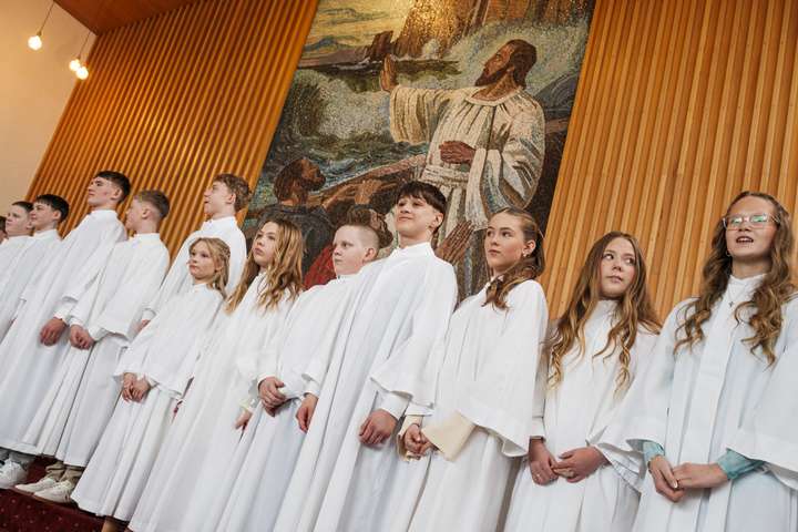 Samið við Guð í Grindavík