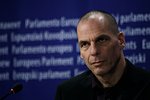 Varoufakis: Íslendingar heppnir að standa utan Evrópusambandsins
