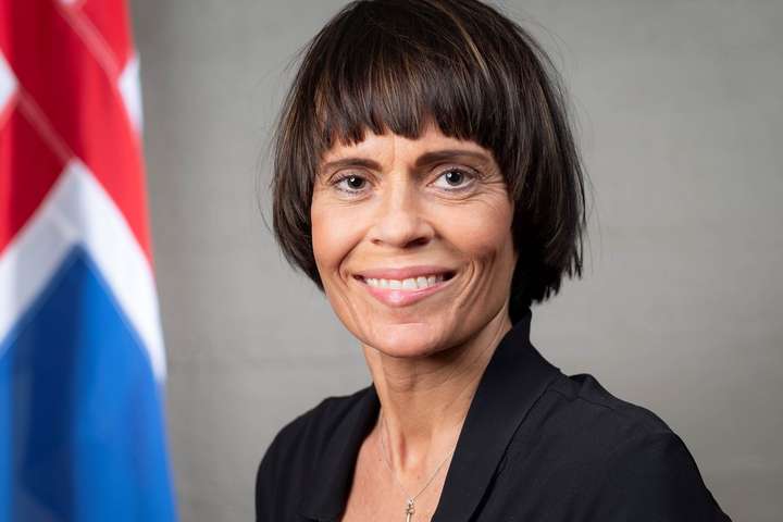 Vill bera aðild Íslands að ESB undir Bandaríkin