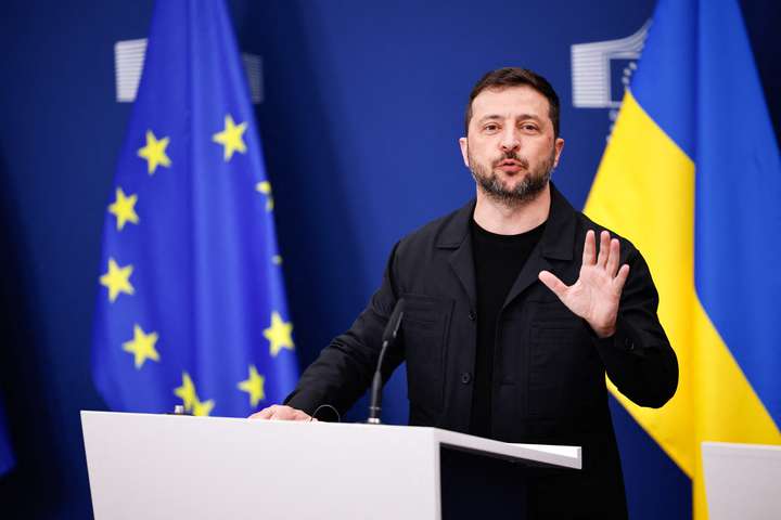 Zelensky bregst við orðum Trump: „Rússar verðar að binda enda á stríðið“