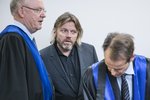 Hrunmálin gegn Jóni Ásgeiri sem hætt var að rannsaka