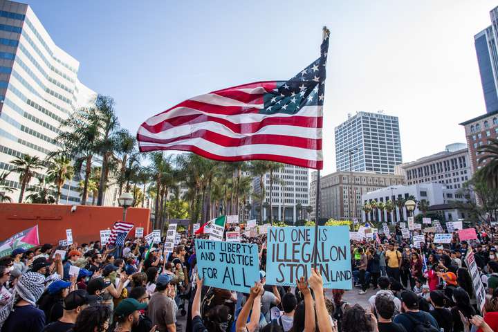 Íslendingur í Los Angeles:  „Það er með ráðum gert til að æsa hlutina upp“