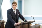 Vilja skýrslu um innflytjendur og fæðingartíðni