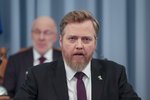 Sigmundur Davíð lofar almenningi aftur peningagjöfum