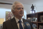 Davíð kallar borgarstjórn bjálfa fyrir að taka niður styttuna af Séra Friðriki