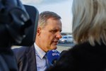 Saka dómsmálaráðherra um að brjóta lög