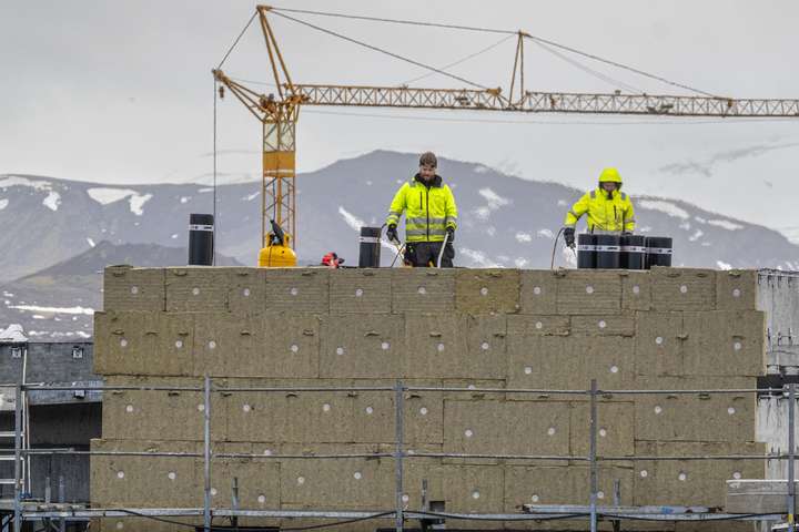 Tryggir krónan lítið atvinnuleysi?