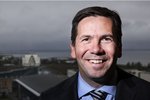 Ármann Kr. leggur til að laun sín verði lækkuð
