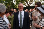 Óánægð þjóð og veik staða Starmer eftir eitt ár við völd