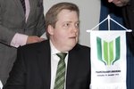 Spjallar um verðtrygginguna á Bylgjunni en vill ekki sérstaka umræðu um málið á Alþingi