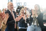 Hreyfing reytt og tætt: Ris og fall Vinstri grænna
