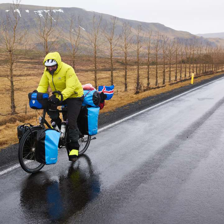 Umhverfis Ísland á 60 dögum