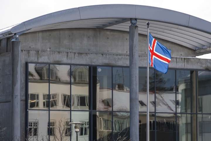 Samþykkja tillögu í tengslum við leigumál listafólks