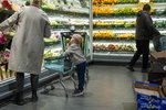 Ísland „viðkvæmt fyrir ytri áföllum“ vegna innflutnings lykilhráefna