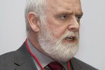 Segja spítalann fjársveltan og vegið að réttindum launafólks
